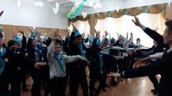 Игра - конкурс "Герой и его команда"